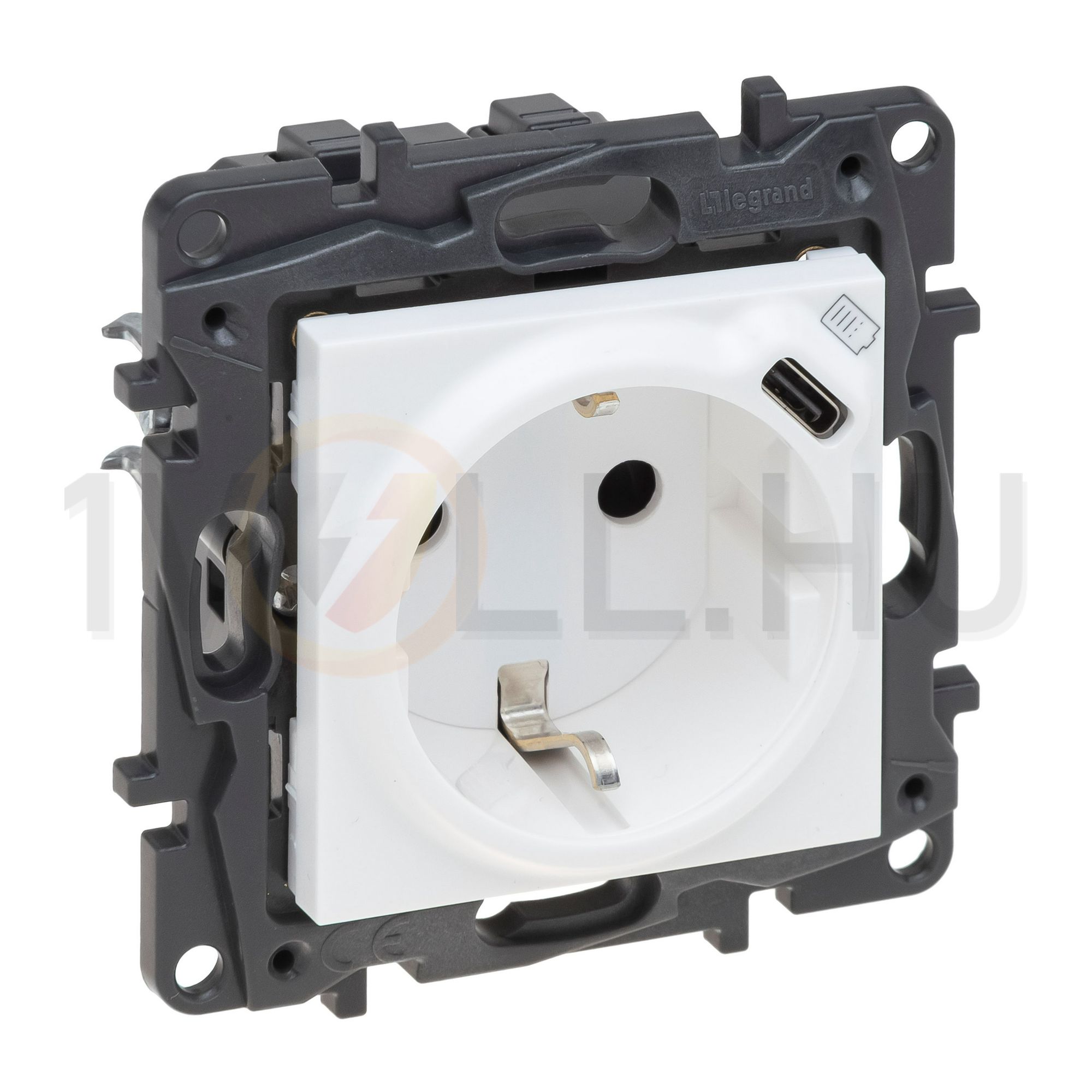 NiloéStep 162 dugalj +USB-C földelt gyerekzárral fehér IP40 süllyesztett LEGRAND - 863126