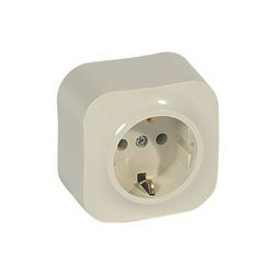 Forix 162 dugalj földelt komplett házban bézs IP20 falonkívüli csavaros LEGRAND - 782441