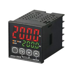 Hőmérsékletszabályozó előlapba On/Off/PID Pt100/1RO 48x48mm 1csatorna E5CB-R1P AC100-240AC OMRON - 352124