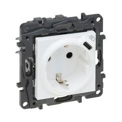 NiloéStep 162 dugalj +USB-C földelt gyerekzárral fehér IP40 süllyesztett LEGRAND - 863126