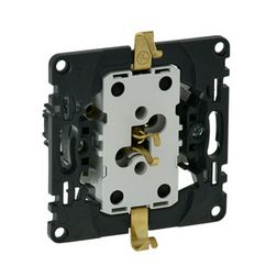 Valena InMatic 162/2 dugalj betét földelt gyerekzárral IP20 süllyesztett szorítókapcsos LEGRAND - 753026